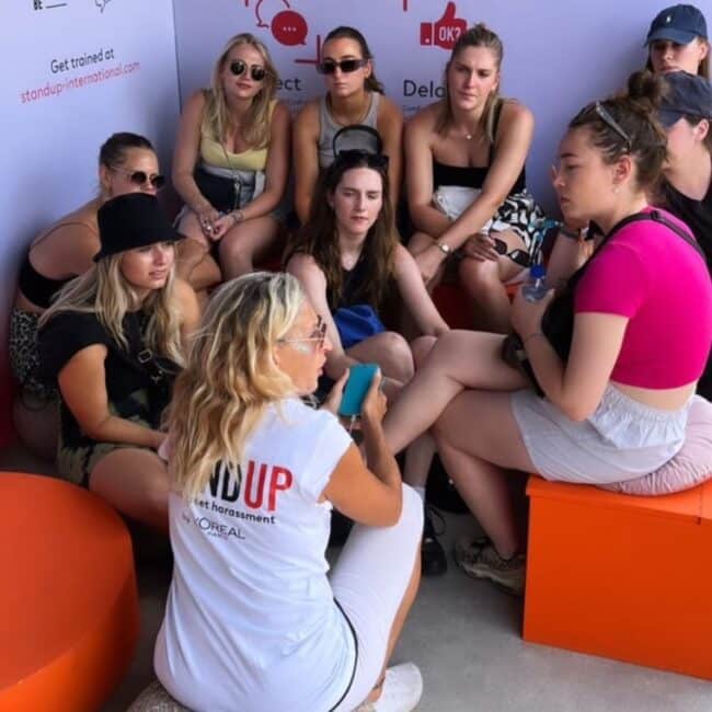 Touche Pas À Ma Pote %tpamp %Touche Pas À Ma Pote